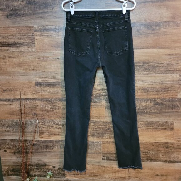 Abercrombie & Fitch Jeans Sz 8 Skinny Hi Rise Raw Hem Slit Ankle Black Stretch - Picture 2 of 9
